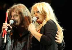 Újabb fájdalmas búcsú, Bonnie Tyler halála ismét összetörte Leslie Mandoki szívét
