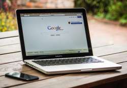A ChatGPT az új nagybácsi: jobban hiszünk az MI válaszaiban, mint a Google-ben