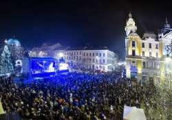 Városi Szilveszter Pécsen – koncertekkel és retró bulival búcsúzik az év