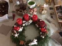 DIY: Adventi koszorú házilag - tippek és fortélyok DIY: Adventi koszorú házilag - tippek és fortélyok