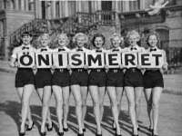 Holdtér: Kapcsolati mintáim; kötődés, függések, bántalmazó dinamikák - Női önismereti csoport Kertvárosban