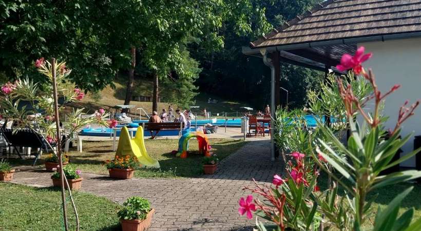 Szászvári Strandfürdő